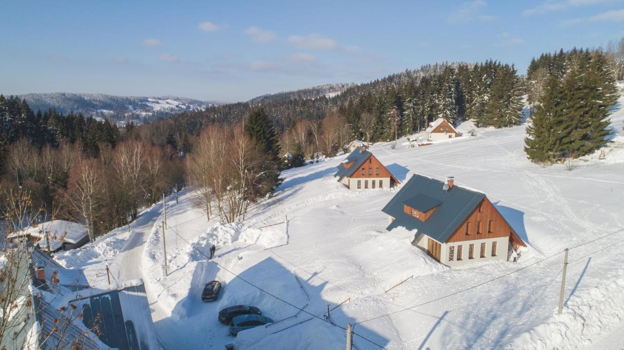 Apartment Loucky Janov nad Nisou Zewnętrze zdjęcie